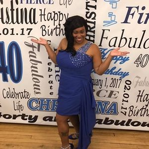 Meet your Posher, Christina